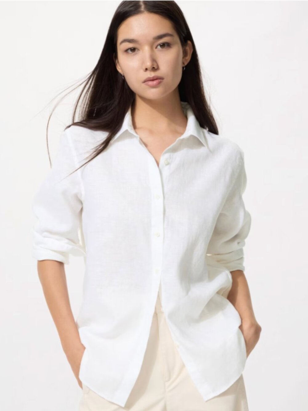 UNIQLO 💯 White Linen Button-Up Shirt